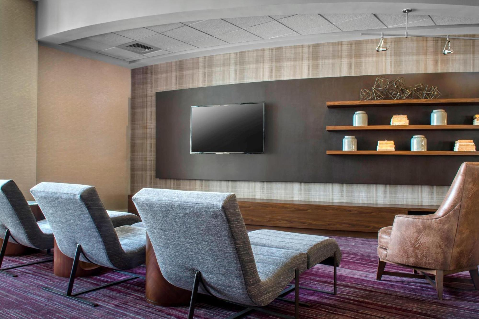 מלון Courtyard By Marriott Newark אליזבת מראה חיצוני תמונה