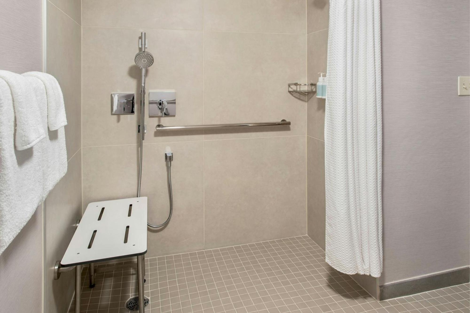 מלון Courtyard By Marriott Newark אליזבת מראה חיצוני תמונה